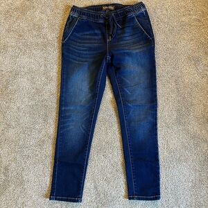 Lincoln Outfitters Pull On Jeans